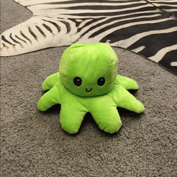 REVERSIBLE OCTOPUS PLUSHIE GREEN/BLACK STUFFED ANIMAL HAPPY/SAD Y2K TOY, NEW - Picture 1 of 5